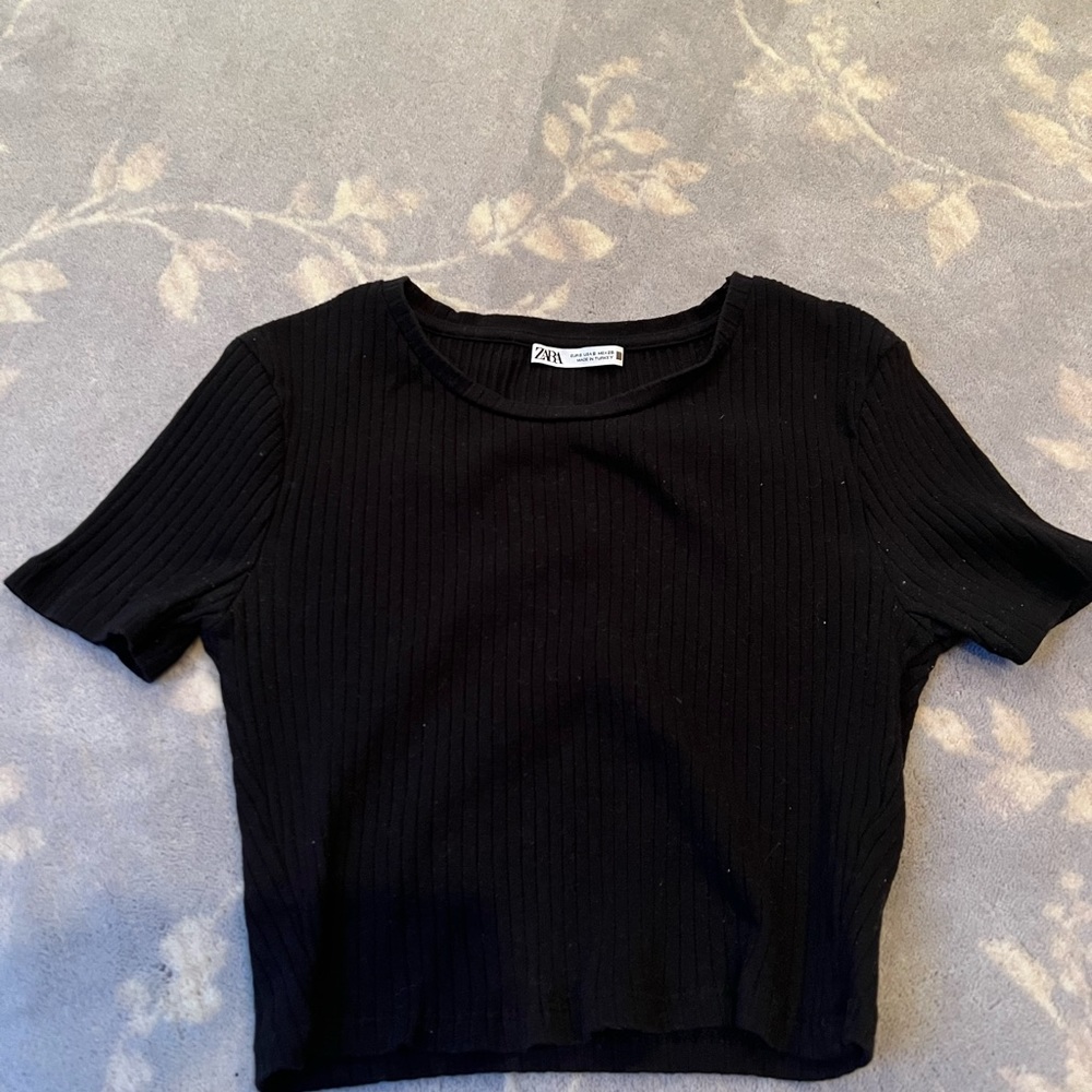 Black Ribbed Zara Top - Picture 2 of 2